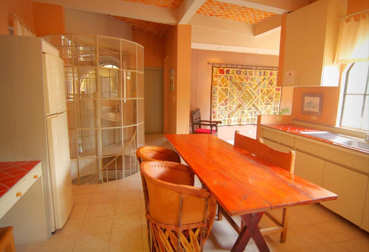 לינה וארוחת בוקר סאן מיגל דה אלנדה Casa De La Noche מראה חיצוני תמונה