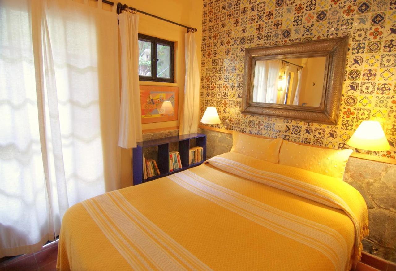 לינה וארוחת בוקר סאן מיגל דה אלנדה Casa De La Noche מראה חיצוני תמונה